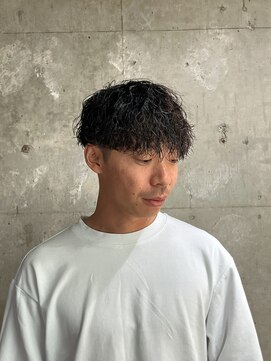 セクション(SECTION) マッシュスパイラル波巻きパーマ