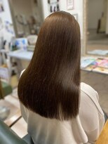 ルーツ 西九条(Roots) 上品ブラウンカラー