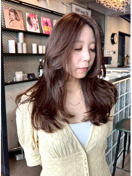 ヘアーリビング 730 宜野湾 730 layer style レイヤー/顔周り/ロング/グレージュ