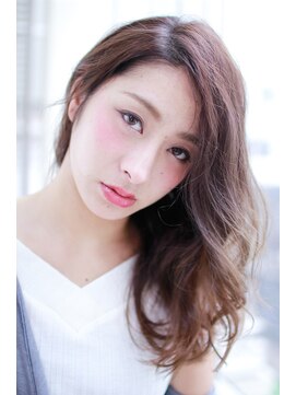 イロドリ ヘアーデザイン(IRODORI hair design) IRODORI　片寄せアンニュイカール　［西尾一寛］