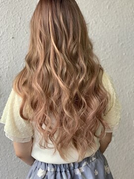 ディー エメ(D-aimer-) ほんのりピンクのグラデーション