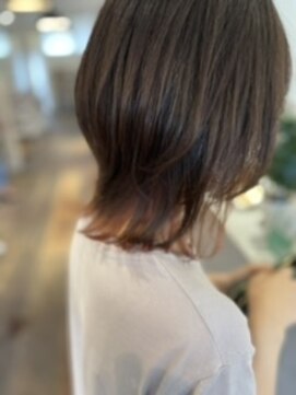 ヘアーズ ドレッサー(HAIR'S DRESSER.) ウルフカット