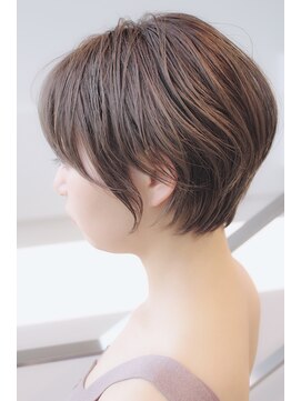 シートゥー(C.two) ショート、グラボブ