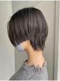 顔まわりテクノセミロングウルフレイヤーヘルシースタイル