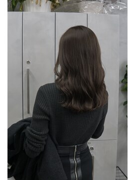 ネイヴィル 銀座(navile) 大人っぽこっくりブラウン◎