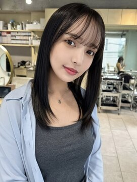 ティア(Tia.) 縮毛矯正/髪質改善トリートメント/ミディアムヘア/グレージュ