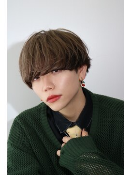 ネイビー 表参道(NAVY) メンズカット　ブリーチ　ツートンヘア　表参道