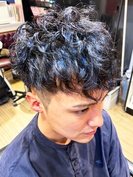 メイプルフェロー(MAPLE fellow) 20代30代メンズスパイラルパーママッシュショートオシャレ感