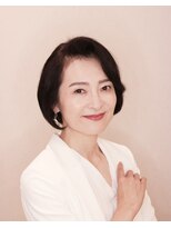 アンベリールフルー(EMBELLIR fleur)&nbsp;パーティショートスタイル　３０代４０代５０代　表参道青山