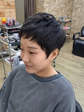 美容室レゴ(REGO) ベリーショート(wax仕上げ)