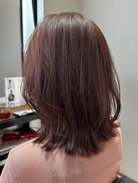 ハチ(hachi) ミディアムレイヤーレッドブラウン大人艶カラー