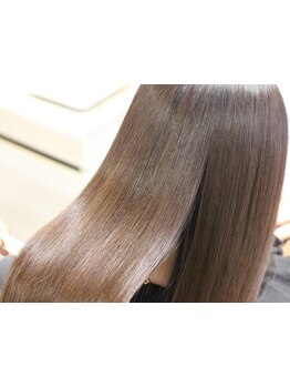 【総社】【倉敷】オーダーメイド髪質改善サロンならではの技術で、気になる癖毛やうねりなどのお悩み解決♪