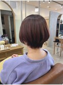 ピンクブラウンのナチュラルボブ