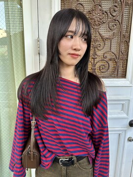 トレンチ(TRENCH) レイヤーカット　ロングレイヤー　髪質改善