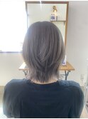 ウルフカット／グレーカラー