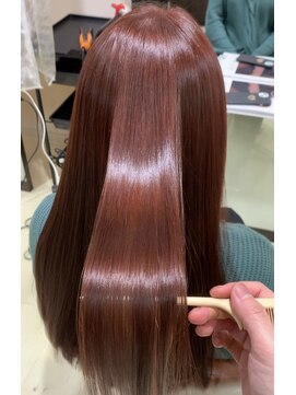 髪質改善カラー　ピンクカラー