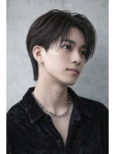 人気No. 1オーダーの『ナチュラルセンターパート』