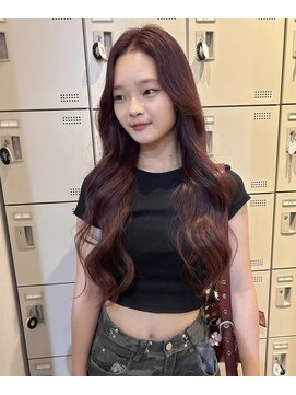 ニナ 梅田(nina) ワインレッド！