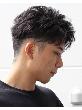 グロウ 博多店(growth) 博多メンズツーブロックショート