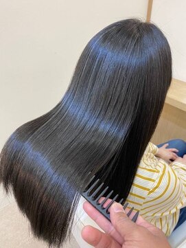ワンズ ナゴヤ ヴィラ 名古屋栄(ONE's NAGOYA VILA) 黒髪クラゲヘアー/オリーブグレー/小顔ココアベージュ