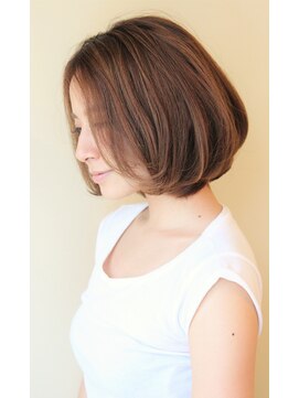 レウナ 外苑前(Reuna) 30代、40代人気 綺麗にまとまる大人ボブ