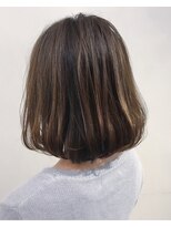 コッチ(kocchi.)&nbsp;大人可愛い内巻きワンカールボブ☆透明感グレーアッシュ