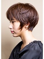 エン(YENN)&nbsp;凛としたショートスタイル