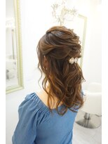 ヘアアンドメイクジップ恵比寿 (Hair＆Make ZIP)&nbsp;ニュアンスハーフアップ　ヘアセット