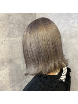 キャラ シャローネ 池袋(Chara Chalone) ホワイトラベンダー★【池袋駅/池袋/池袋東口】