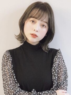 フォンズ(FONS) インナーカラーくびれミディアム＊似合わせカットイメチェン