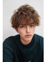 アイトーキョー 名古屋栄(AI TOKYO)&nbsp;スキンフェード/韓国マッシュ/センターパート[名古屋駅/栄駅]