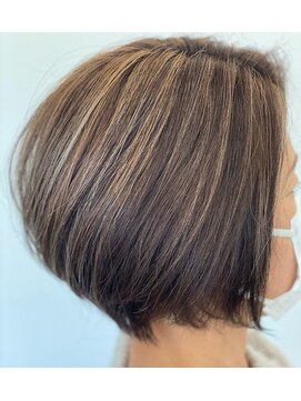 レイジー(Lazy) ショートボブ