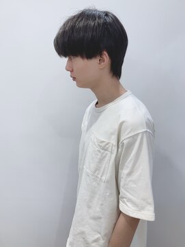 モリオフロムロンドン 松戸店(Morio from London) 【松戸 岩口】刈り上げなし黒髪重めハンサムショート