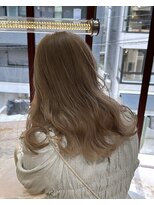 ヲタク(wotaku.)&nbsp;ミルクティーベージュくすみカラー透明感カラーブリーチカラー