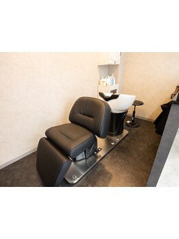 髪質改善にこだわり、頭皮環境を整えて髪を強くします。頭皮から美しく健康な美髮へ☆