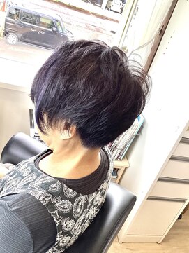 コア フィール ア デイ(COIFFURE A DAY) 【見附今町M3D髪質改善】