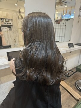 マァロ(malo.) ブリーチなしWカラー　オリーブグレージュ