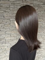 ハイバレーヘアーメゾン(HIGH VALLEY HAIRMAISON) ミディアムぱっつん顔まわりカットグレージュ岡山南中央町