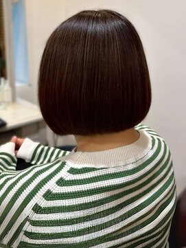 リッチ 横須賀中央店(Rich) ショートボブ 丸みボブ 艶髪 髪質改善 30代40代 ダークブラウン