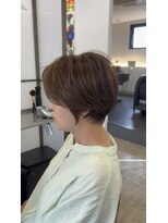 スクエアペア(SQUARE PAIR)&nbsp;ショートボブ　白髪ぼかし　カーキ　40代50代