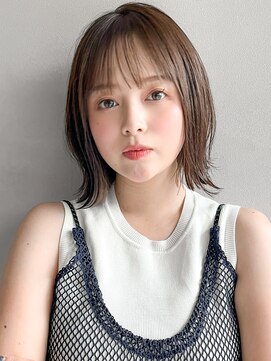 リヤン 表参道(lyann) 斜めバング前髪愛されこなれヘア艶感小顔うる艶髪小顔カット