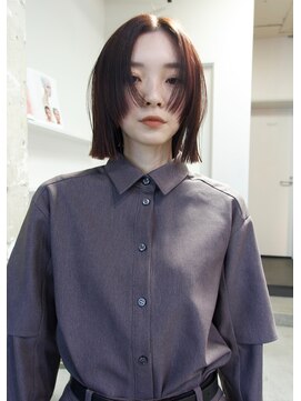 ゾーイダイミョウ(ZOEY daimyo) 福岡 大名 ストレートできまる ボブカット ステップカット