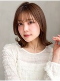 ミルクティーブロンドサイドバング大人可愛いワンカール前髪