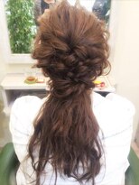 リブヘアー ドット(LiB hair.) ルーズにハーフアップ