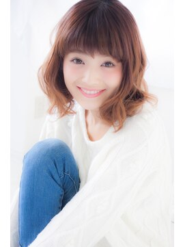 アンジュ ヘアー(Ange hair) アンジュヘアー金山　ベビーバングのナチュラルボブ