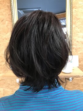 ハグ(Hug) [Hug][鹿沼]伸ばしかけに＊マッシュウルフなショートボブ＊