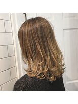 ホーミートウキョウ(HOMIE TOKYO)&nbsp;渋谷 イルミナカラー×ケアブリーチ×ハイライト×TOKIO