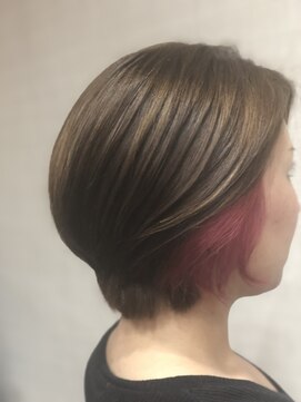 モアヘアー(MORE-HAIR) クールビューティ女子