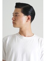 にもう&nbsp;サイドパートショートフェードカット七三分けポンパドール6