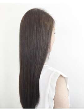 バランス 新宿(balance) ☆☆大人なセクシーロング！透明感×グレージュ☆☆